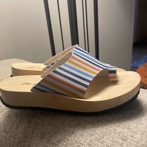 Free People Woodland platform Striped clogs size 7 NWOB